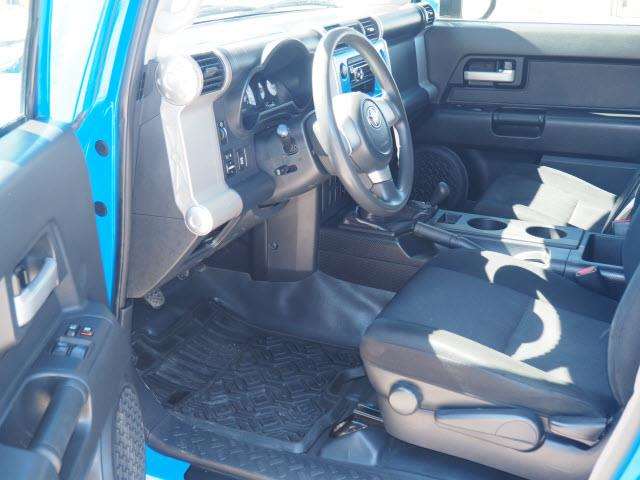 2007 Toyota FJ Cruiser 4dr SUV 4WD (4L V6 6M)